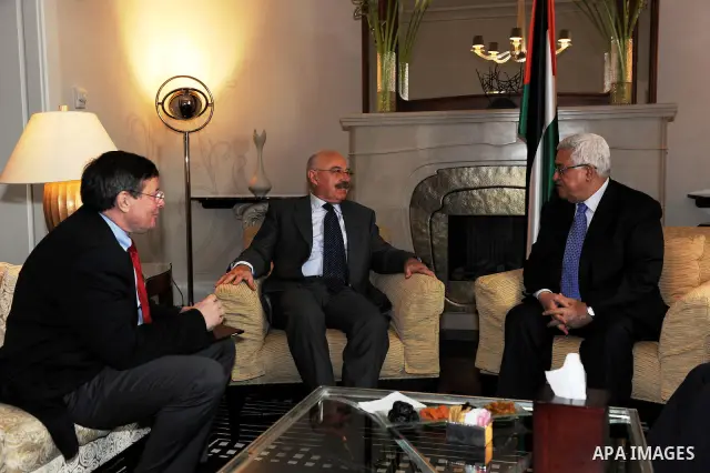 Palestinian President Mahmoud Abbas (Abu Mazen) during a meeting with Hungarian Foreign Minister in Budapest on March 20, 2011. Photo by Thaer Ganaim