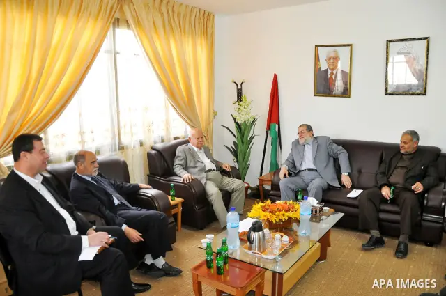 Palestinian Jihad Islamic and Fatah leaders attend a meeting to discuss the Palestinian reconciliation between Fatah and Hamas in Gaza City on March 21,2011. Photo by STR