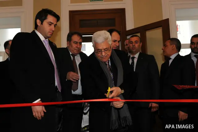 Palestinian President Mahmoud Abbas opens the Palestinian embassy in Moscow, Russia 23 March 2011. Mahmoud Abbas is on a working visit in Russia which takes place ahead of a meeting of the Quartet of international mediat...
