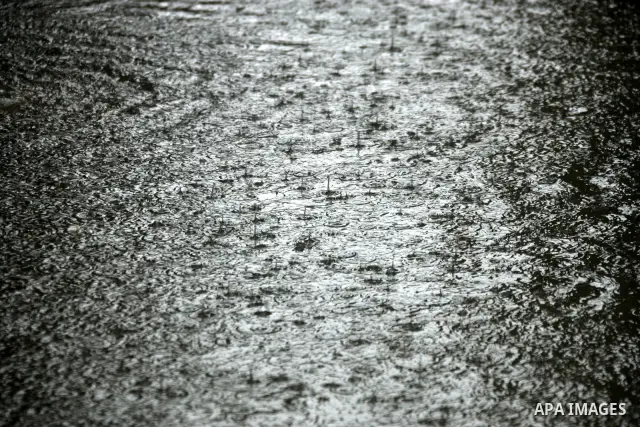 A rain water pool in the rafah refuge camp in Gaza strip March 25,2011. gaza,s refugee camps lacks infrastructure as israeli siege banned bulding materials form entering Gaza strip. Photo by Abed Rahim Khatib.