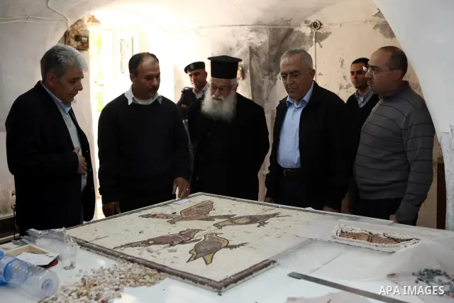 Palestinian Prime Minister, Salam Fayyad during the opening of the popular market (Alaly) in the Old City of Bir Zeit west bank. March, 26, 2011 Photo by Mustafa Abu Dayeh