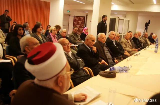 Palestinians attend a press conference in Jeruslam's old city on March 29,2011, to discuss the Israel Lands Administration decision to put the territory of Lafta for sale to the private sector. Photo by Mahfouz Abu Turk