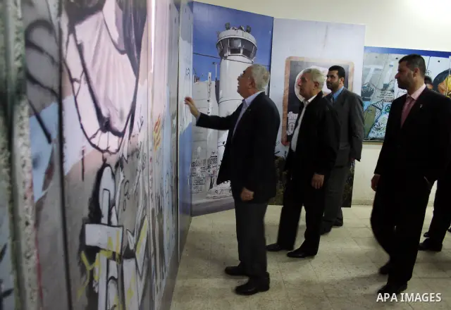Palestinian prime minister Salam Fayyad participates the opening ceremony of the 6th Bilin international conference for Palestinian Popular Resistance on April 20, 2011 in West Bank village of Bilin, near Ramallah. Fayya...
