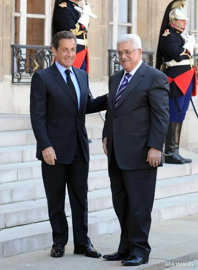 Palestinian President Mahmoud Abbas (Abu Mazen) during a meeting with French President Nicolas Sarkozy in the France capital of Paris on April 21, 2011. Photo by Thaer Ganaim