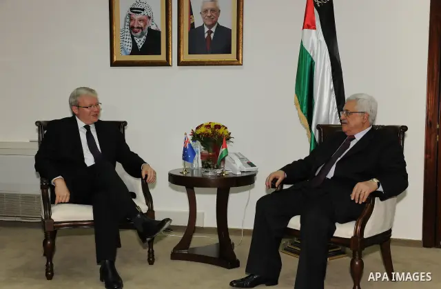 Palestinian President Mahmoud Abbas (Abu Mazen) during a meeting with the Minister for Foreign Affairs of Australia in the West Bank city of Ramallah on April 29, 2011. Photo by Thaer Ganaim