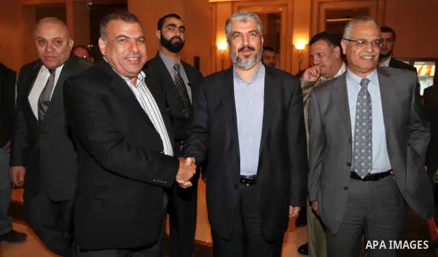 The head of the Hamas political bureau, Khaled Mashaal, arrival to Cairo to participate in the signing of a reconciliation agreement between Fatah and Hamas. on May 2,2011. Photo by Majd Majd ..