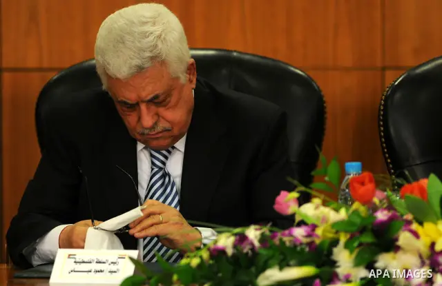 Palestinian President Mahmoud Abbas (Abu Mazen) attends the signing of reconciliation agreement in Cairo, Egypt on May 4,2011. Fatah and Hamas officials lead a ceremony celebrating the signing of a reconciliation deal in...