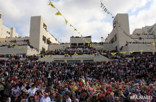 Palestinian students from the Fatah movement take part in a rally during their graduation ceremony at A-Najah University in the West Bank city of Nablus, Sunday, May 8, 2011. Photo by Wagdi Eshtayah