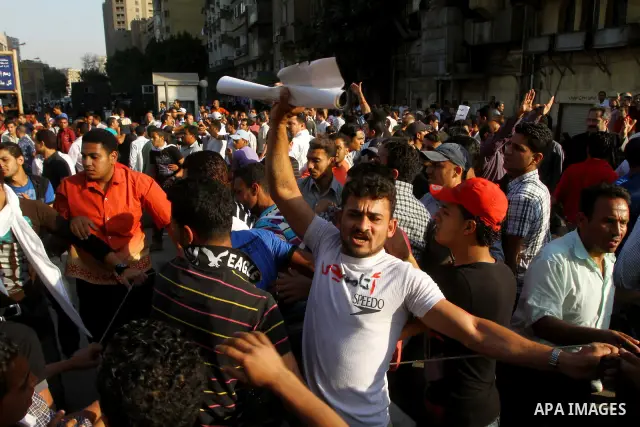 Egyptian Christians protest in front of the state television building in Cairo on May 9, 2011 against recent attempts to trigger sectarian conflict in the country, as the government has vowed to use an "iron fist" to ens...