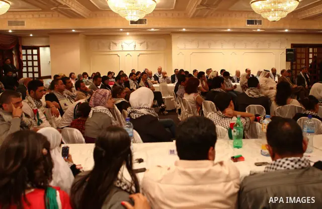 Palestinian Prime Minister, Salam Fayyad delivers speech during his meeting with Palestinian Cultural Forum IV in the West Bank city of Ramallah on May 11, 2011. Photo by Mustafa Abu Dayeh