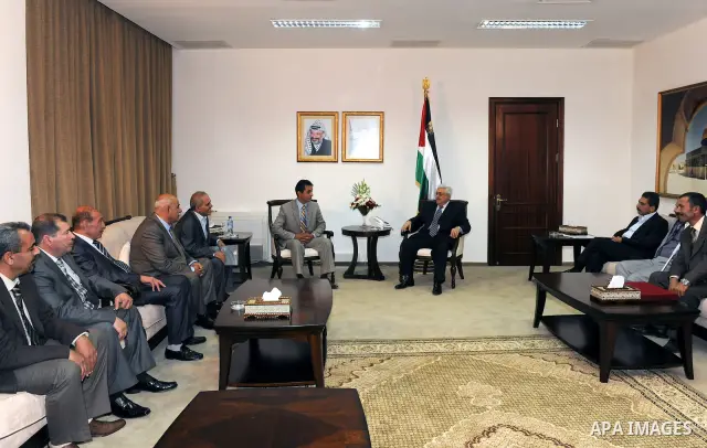 Palestinian President Mahmoud Abbas (Abu Mazen) during his meeting with a delegation from the Palestinian Contractors Union in the West Bank city of Ramallah on May 13, 2011. Photo by Thaer Ganaim