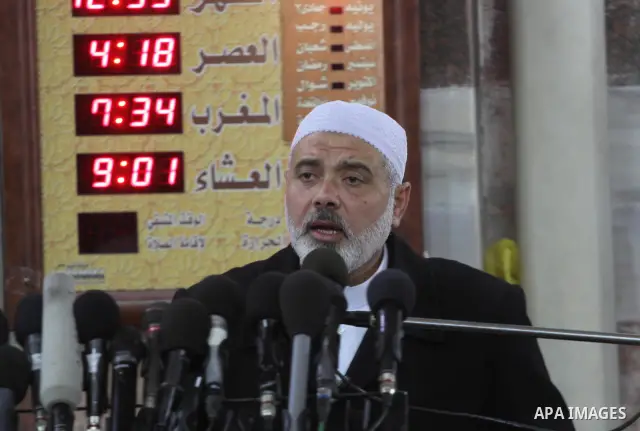 Palestinian Prime Minister in Gaza, Ismail Haneiyah, during leads fajr prayer on May 15, 2011. To commemorate the anniversary of Nakba, 63 "catastrophe", where delivers a speech on this occasion in the great Omari Mosque...