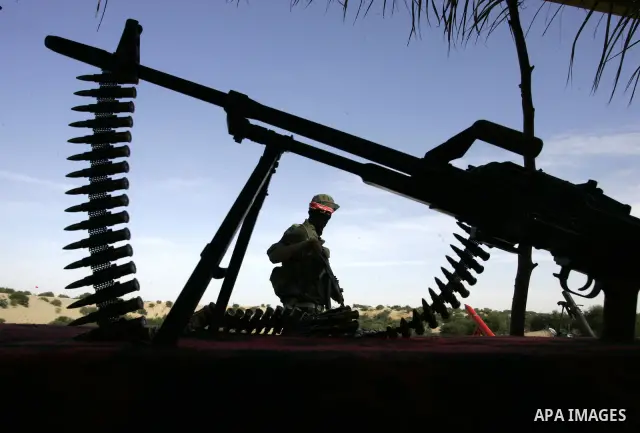 Militants with the Democratic Front for the Liberation of Palestine (DFLP) take part in a military training session in the southern Gaza Strip town of Khan Yunis on May 19, 2011. Photo by Abed Rahim Khatib