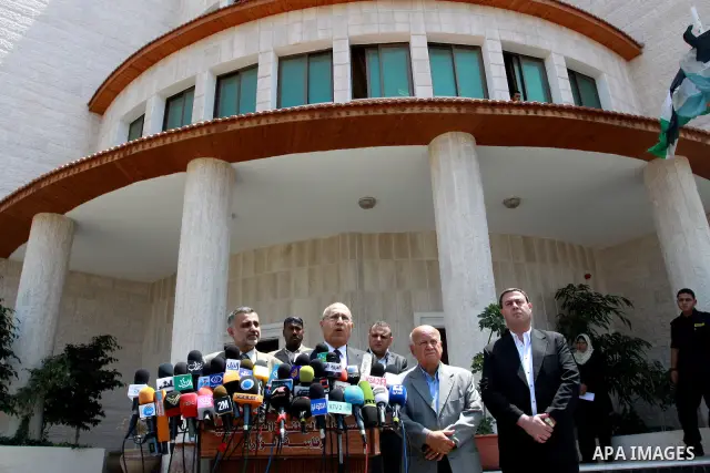 Fatah's commissioner of International relations, Nabil Shaath during a press conference on May 29, 2011 in Gaza City. during the second visit to the Gaza Strip since the reconciliation agreement between Fatah and Hamas f...