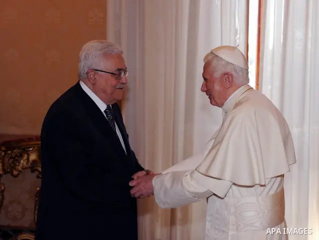 Palestinian President Mahmoud Abbas meets with the Pope Benedict in Rome on June 3,2011. Photo by Thaer Ganaim