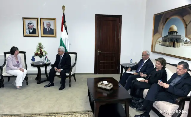 Palestinian President Mahmoud Abbas (Abu Mazen) meets withthe European Union's Foreign Affairs Chief Catherine Ashton in the West Bank city of Ramallah on Jun 17, 2011, as part of her regional tour. Photo by Thaer Ganaim