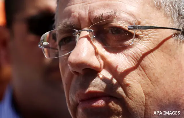 The head of Palestinian National Initiative movement, Mustafa al-Barghuti participates in a rally to mark the ninth anniversary of the movement foundation in Gaza city on Jun 18,2011. Photo by Mohammed Asad