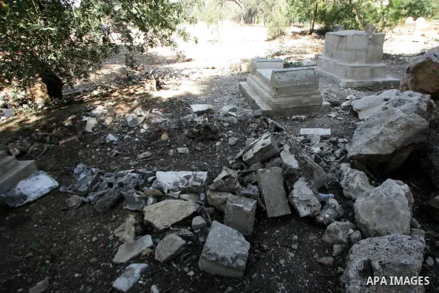 Palestinians and Israeli Arab kenaset members take a part in a protest to the Israeli violations of the Islamic sanctities in Jerusalem on June 27, 2011. where washed away and destroyed yesterday about 100 grave in "Maam...