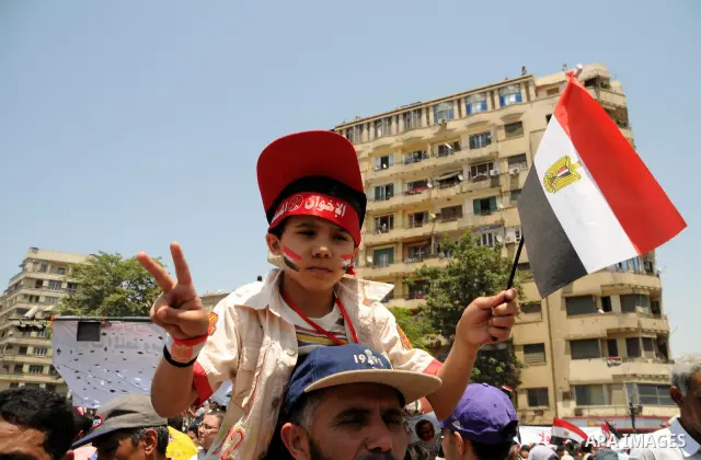 Protesters gather in Tahrir square in Cairo July 8, 2011. Thousands of Egyptians gathered in Cairo's Tahrir Square on Friday to demand faster reforms and the swifter prosecution of former officials from Hosni Mubarak's t...