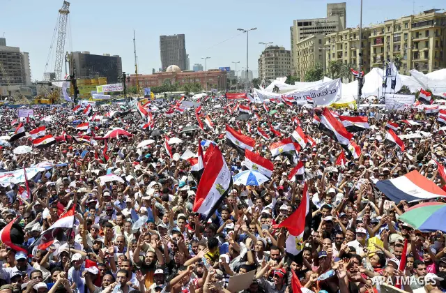 Protesters gather in Tahrir square in Cairo July 8, 2011. Thousands of Egyptians gathered in Cairo's Tahrir Square on Friday to demand faster reforms and the swifter prosecution of former officials from Hosni Mubarak's t...
