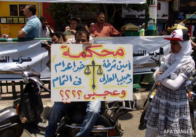 Egyptian protesters camp in Tahrir square in Cairo July 9, 2011. Thousands of Egyptians packed city centres across the country since Friday to demand faster reforms and voice frustration at what they regard as foot-dragg...