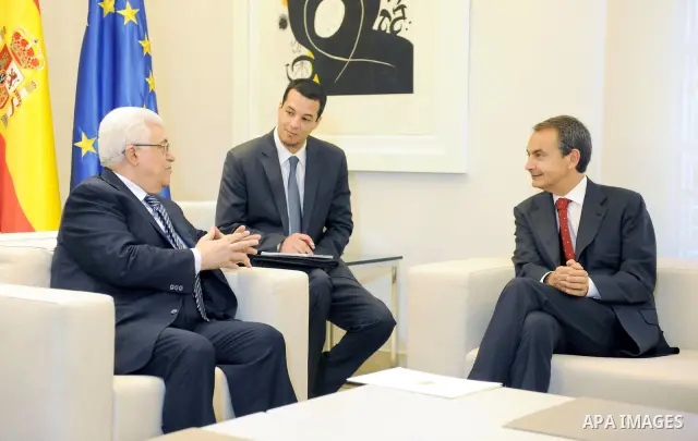 Palestinian President Mahmoud Abbas meets with Spanish Prime Minister Jose Luis Rodriguez Zapatero at Moncloa palace in Madrid July 20, 2011. Photo by Thaer Ganaim