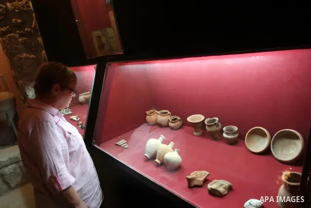 The European Parliamentary delegation visits the Museum, where the ancient monuments in Palestine, in Gaza city on July 25, 2011. Photo by Mohammed Asad