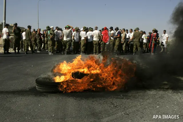 Israeli military forces during a training session at Hawara checkpoint near Nablus in the West Bank on July 26, 2011, where a riot in the Palestinian Authority. Photo by Wagdi Eshtayah