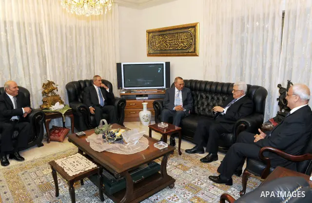 Palestinian President Mahmoud Abbas (Abu Mazen) during a meeting with Jordanian Prime Minister Marouf Bakhit, in Amman, on Aug. 6, 2011. Photo by Thaer Ganaim