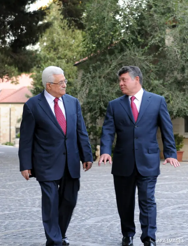 Palestinian President Mahmoud Abbas (Abu Mazen) during a meeting with the Majesty King Abdullah II in Amman on Aug. 9, 2011. Photo by Thaer Ganaim