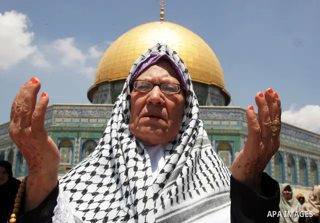 Palestinians gather for prayers at the Al Aqsa Mosque in Jerusalem, on the second Friday of the Muslim holy month of Ramadan, Friday Aug. 12, 2011. Muslims around the world are observing the holy fasting month of Ramadan...