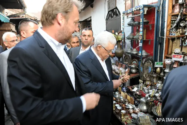 Palestinian President Mahmoud Abbas (Abu Mazen) during a tour in the city of Sarajevo on Aug. 15, 2011. Photo by Thaer Ganaim