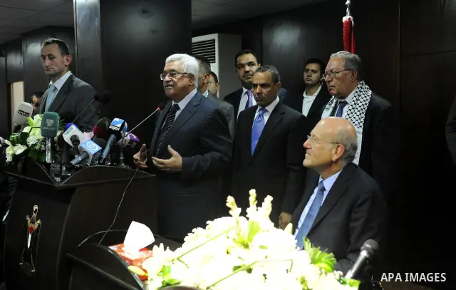Palestinian president Mahmud Abbas attends the inauguration of the Palestinian embassy in Beirut, Lebanon, Wednesday, Aug. 17, 2011. Photo by Thaer Ganaim
