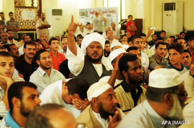 Palestinian Prime Minister in gaza Ismail Haniya meets with members of the African delegation "Freedom for prisoners convoy" at al-Nour mosque in Gaza city, on August 26, 2011. Photo by Ahmed Shaat
