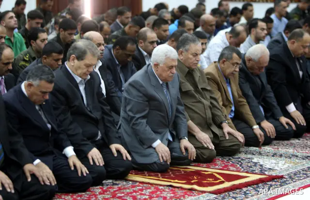 Palestinian President Mahmoud Abbas (Abu Mazen) atteds Friday prayers in the West Bank city of Ramallah on Sept. 2, 2011. Photo by Thaer Ganaim