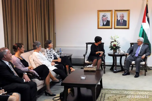 Palestinian President Mahmoud Abbas (Abu Mazen) meets with the Swedish former President of the Socialist Party in the West Bank city of Ramallah on Sep. 3, 2011. Photo by Thaer Ganaim
