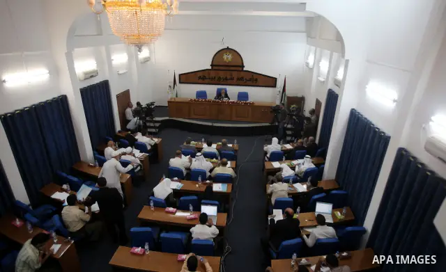 The spokesman of the Palestinian Parliament in Gaza Strip, Ahmed Bahar delivers speech during a press conference, at the Legislative Council , in Gaza City on Sep. 7, 2011. Photo by Ashraf Amra