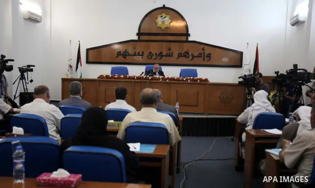 The spokesman of the Palestinian Parliament in Gaza Strip, Ahmed Bahar delivers speech during a press conference, at the Legislative Council , in Gaza City on Sep. 7, 2011. Photo by Ashraf Amra