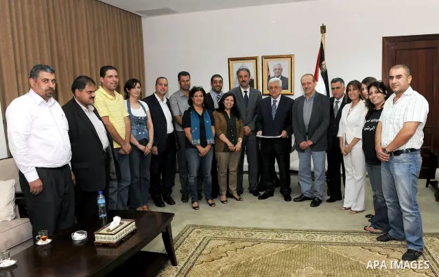 Palestinian President Mahmoud Abbas (Abu Mazen) meets with a delegation from the National Campaign for Palestine: state 194 in the West Bank city of Ramallah on Sep. 8, 2011. Photo by Mufeed Abu Hasnah