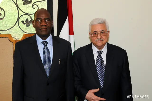 New appointed ambassadors meets with Palestinian Mahmoud Abbas during his three days visit, in Cairo, Egypt on Sep. 14,2011. Abbas, who arrived in Cairo on 12 September, met with Arab League officials as well with EU For...