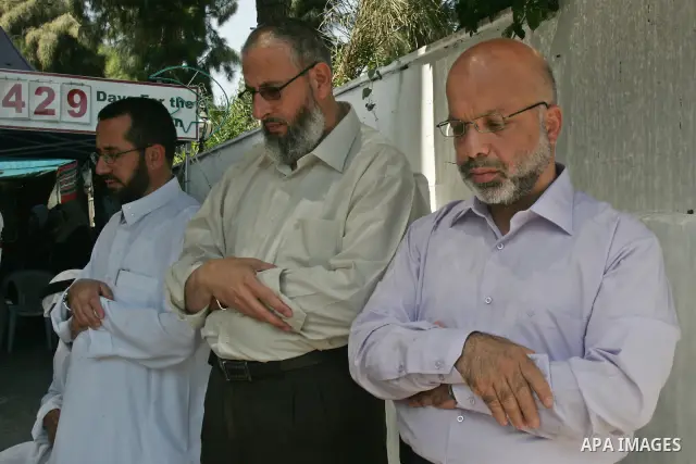The pna members praying fraiday pray in the red cross center in jerusalemin 2september 2011 PHOTOS BY MAHFOUZ ABU TURK *** Local Caption *** The pna members praying fraiday pray in the red cross center in jerusalemin 2se...