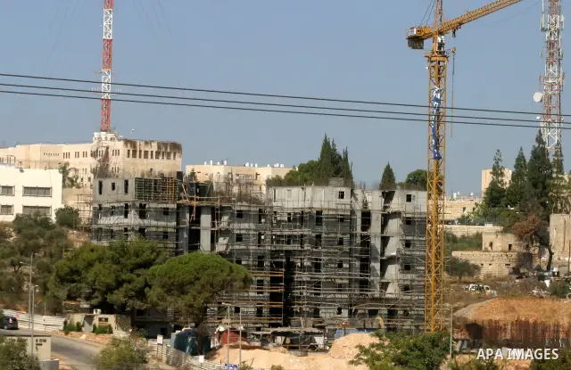 A construction site is seen in Gilo, a Jewish settlement that Israel erected on land it captured in the West Bank in a 1967 war and annexed unilaterally as part of its declared capital, Jerusalem Sep. 28, 2011. Israel on...
