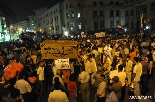Hundreds of Egyptian Coptic Christians demonstrate outside the High Court building in Cairo on Oct. 4, 2011, because of the burning of Aswan Church. Photo by Ahmed Asad