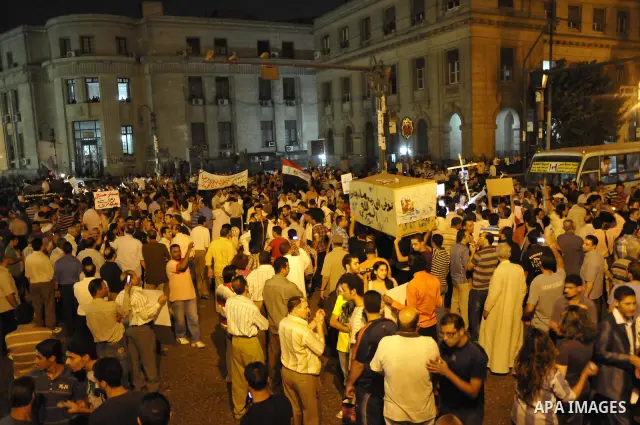 Hundreds of Egyptian Coptic Christians demonstrate outside the High Court building in Cairo on Oct. 4, 2011, because of the burning of Aswan Church. Photo by Ahmed Asad