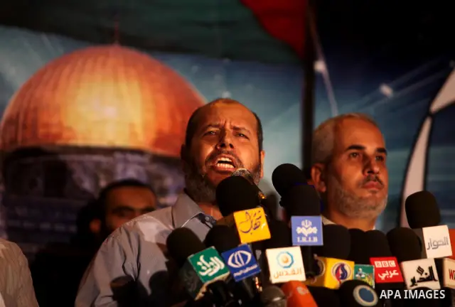 Palestinian Hamas leader, Khalil al-Heah delivers speech during a protest in Gaza city October 5, 2011, to show their solidarity with Palestinian prisoners held in Israeli jails. Hundreds of Palestinians in Israeli jails...