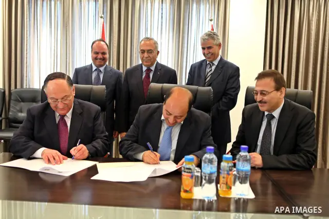 Palestinian Prime Minister Salam Fayyad, during the signing of the sponsorship agreement between the Office of the General Personnel and Civil Service Bureau of Jordan in Ramallah, on Oct, 06, 2011. Photo by Mustafa Abu...