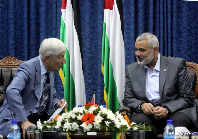Palestinian Prime Minister in Gaza Strip, Ismail Haniya meets with a Dutch human rights delegation at his office in Gaza city on Oct. 6,2011. Photo by Mohammed Asad