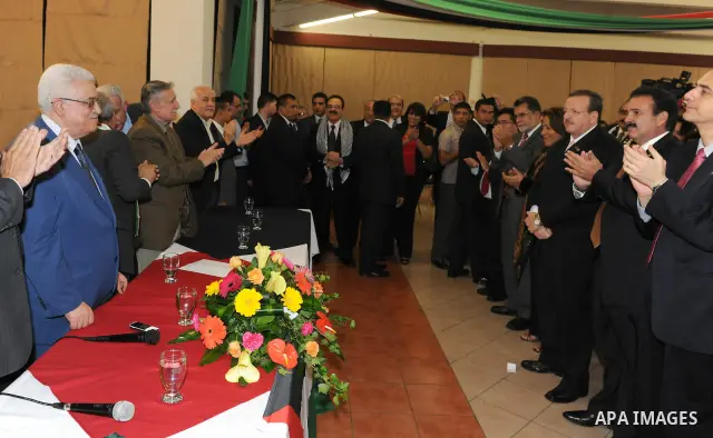 Palestinian President Mahmoud Abbas (Abu Mazen) meets with Palestinian community in Salvador. OCT.09.2011. Photo by Thaer Ganaim
