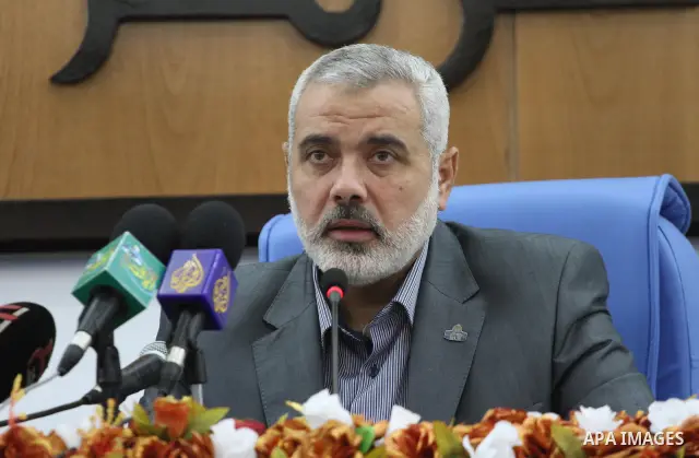 Palestinian Prime Minister in Gaza Strip, Ismail Haniya, attend a session of the Palestinian parliament to discuss the issue of the Palestinian prisoners jailed in Israel, in Gaza City on Oct. 09, 2011. Photo by Mohammed...