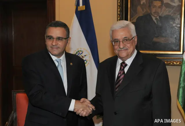 Palestinian President Mahmoud Abbas (Abu Mazen) meets with thae Salvadoran Morcillo Funes in Salvador. OCT.10.2011. Photo by Thaer Ganaim